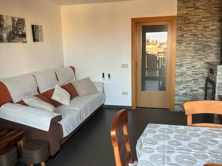 Atico Luminoso Centrico Y Comodo Apartamento Figueres  Exterior foto