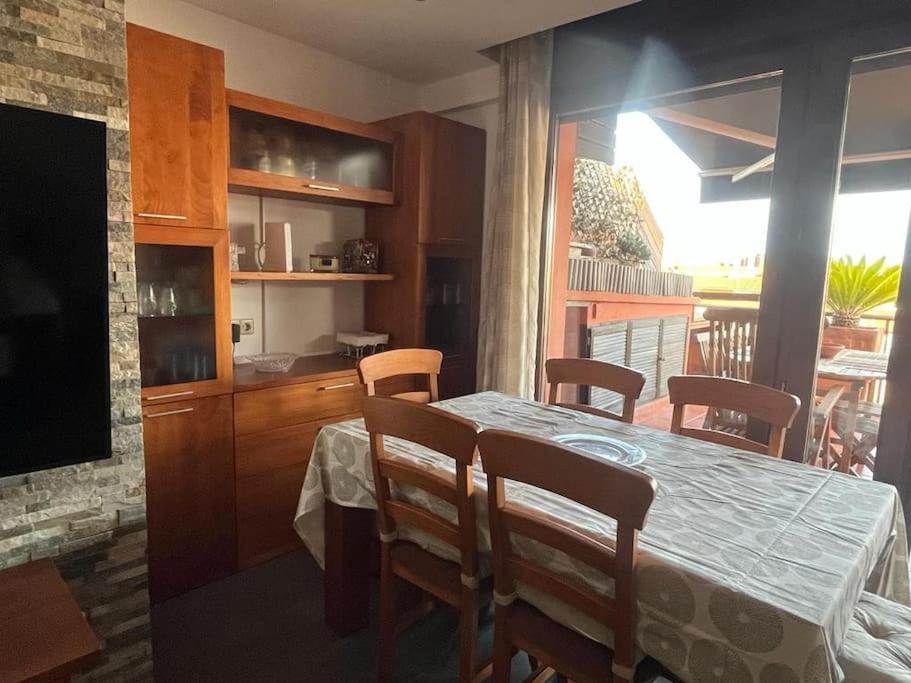 Atico Luminoso Centrico Y Comodo Apartamento Figueres  Exterior foto